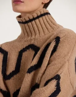 Comber Turtleneck