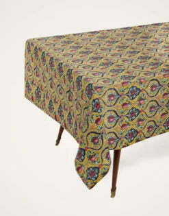 Medium Tablecloth
