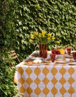 Medium Tablecloth