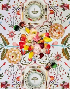 Medium Tablecloth (180X280)