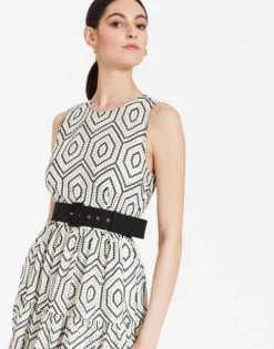 Sleeveless Big Dress