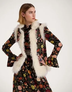 Sleeveless Folk Jacket