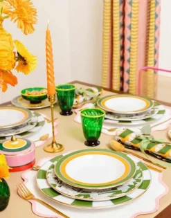 Soup And Dinner Plates Set