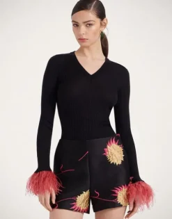 V-Neck High Kick Top