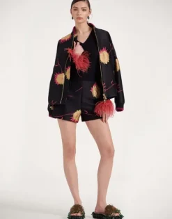 V-Neck High Kick Top