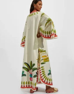 Flying Dress (Placée)