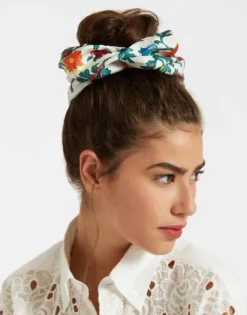Giga Scrunchie