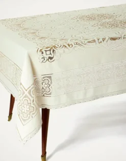 Lacey Large Tablecloth