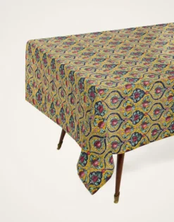 Medium Tablecloth