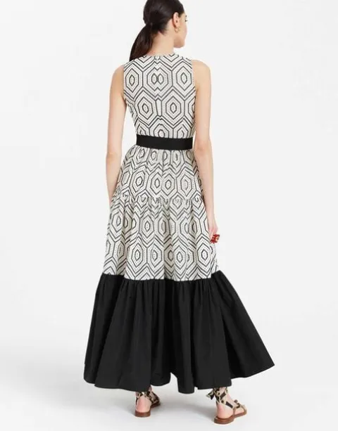 Sleeveless Big Dress