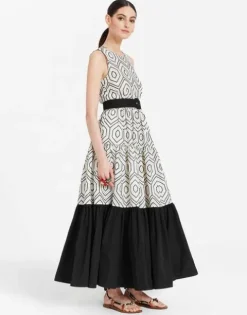 Sleeveless Big Dress