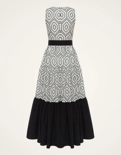 Sleeveless Big Dress