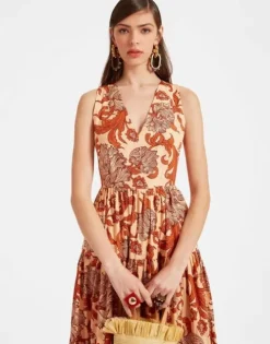 Sleeveless Big Dress V-Neck