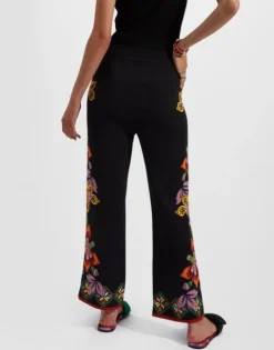 Stretch Pants (Placée)