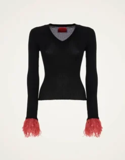 V-Neck High Kick Top