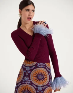 V-Neck High Kick Top